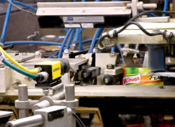 In-Sight Micro视觉系统应用小食品袋密封检验(图1) In-Sight Micro视觉系统.jpg