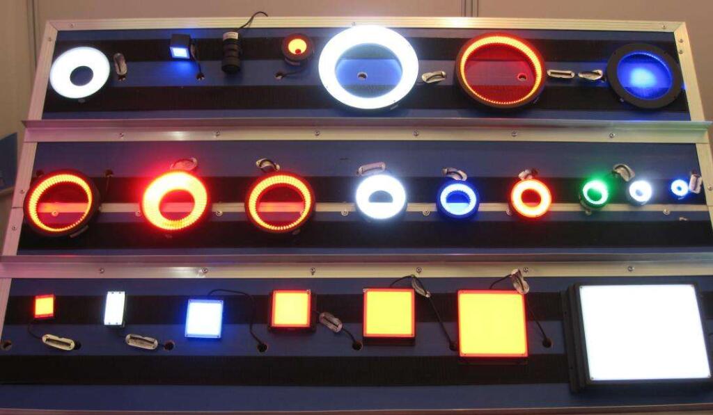 简述常用的条形光源、面光源、环形光源、同轴光源应用(图1)